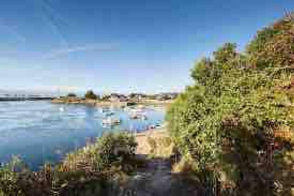 Ballade A Pied De La Ria - Nice Walk From The Door Belz Extérieur photo